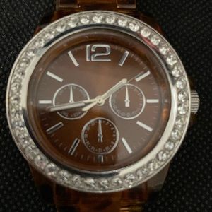 Vintage Japan Movt brown translucent band with rhinestone around face watch-used